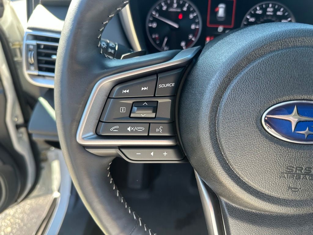 Used 2025 Subaru Outback Touring image 27