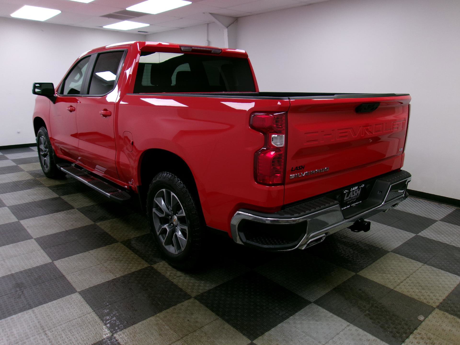 New 2026 Chevrolet Silverado 1500 LT image 2