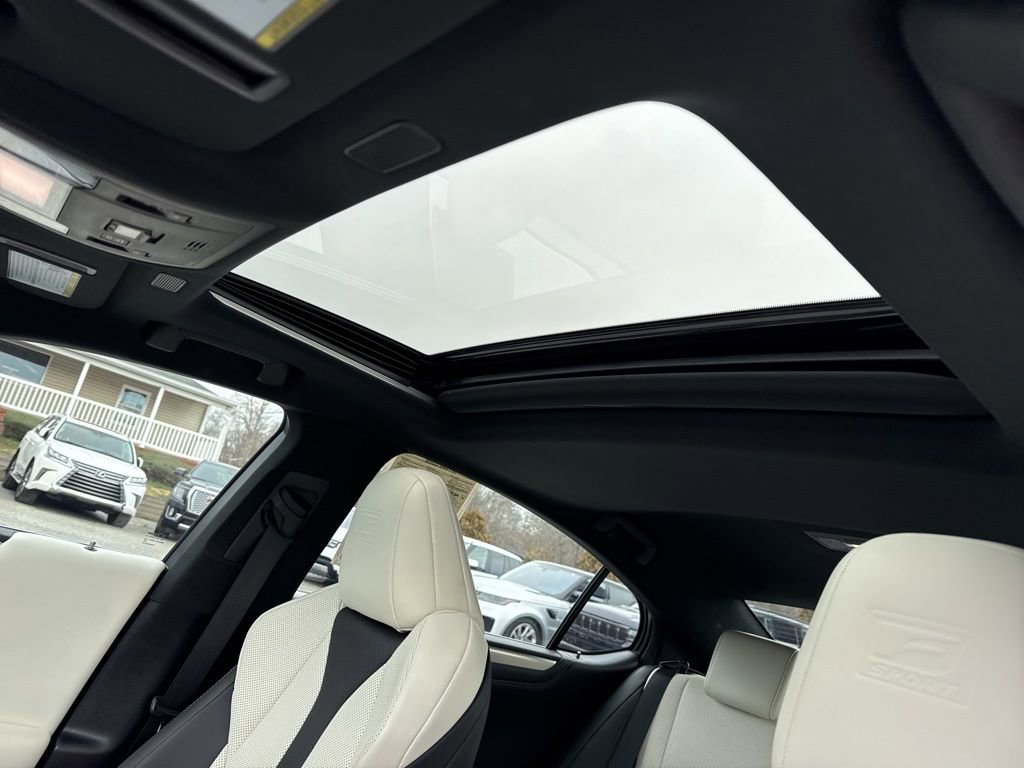 Used 2022 Lexus ES 300h F Sport image 11