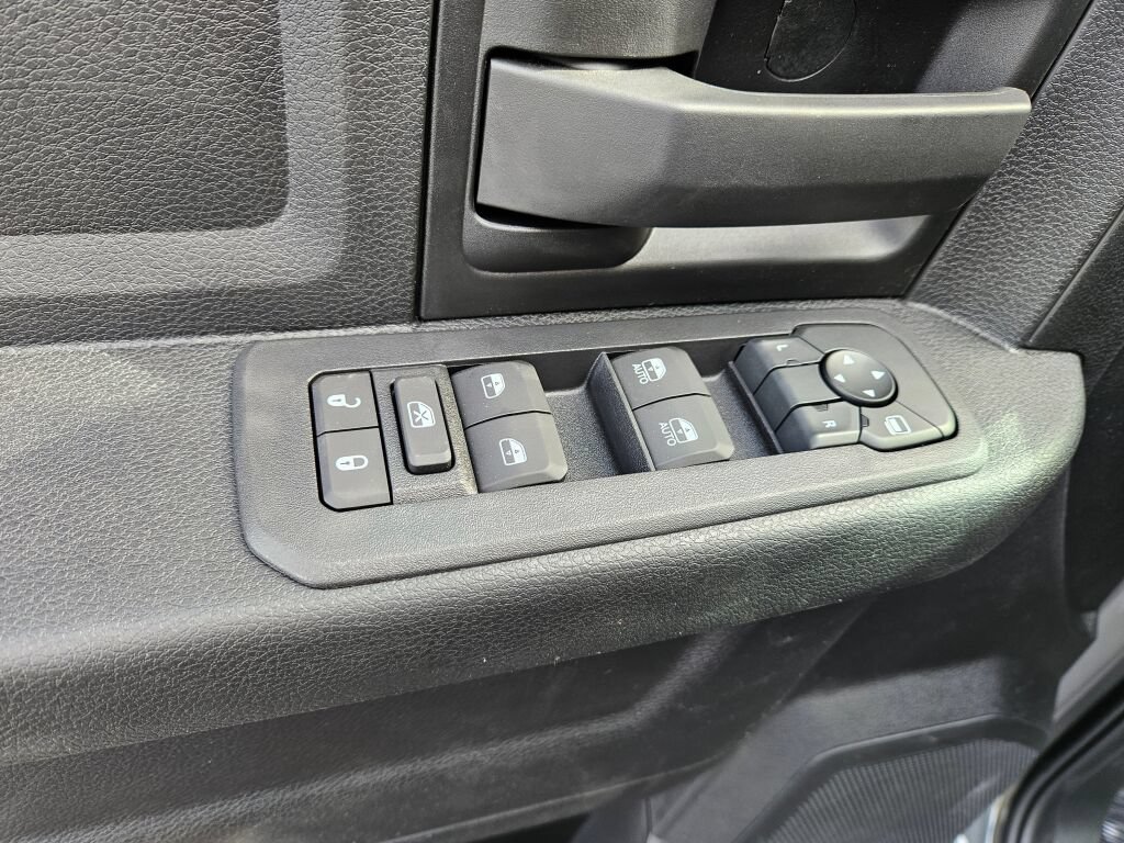 New 2026 RAM 2500 Tradesman AWD/4WD image 16
