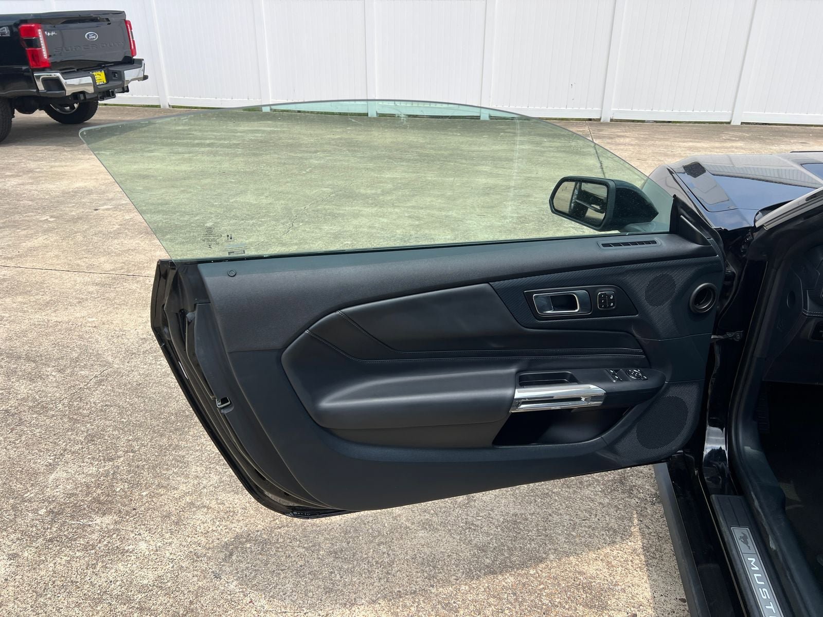 Used 2024 Ford Mustang GT Premium RWD image 13