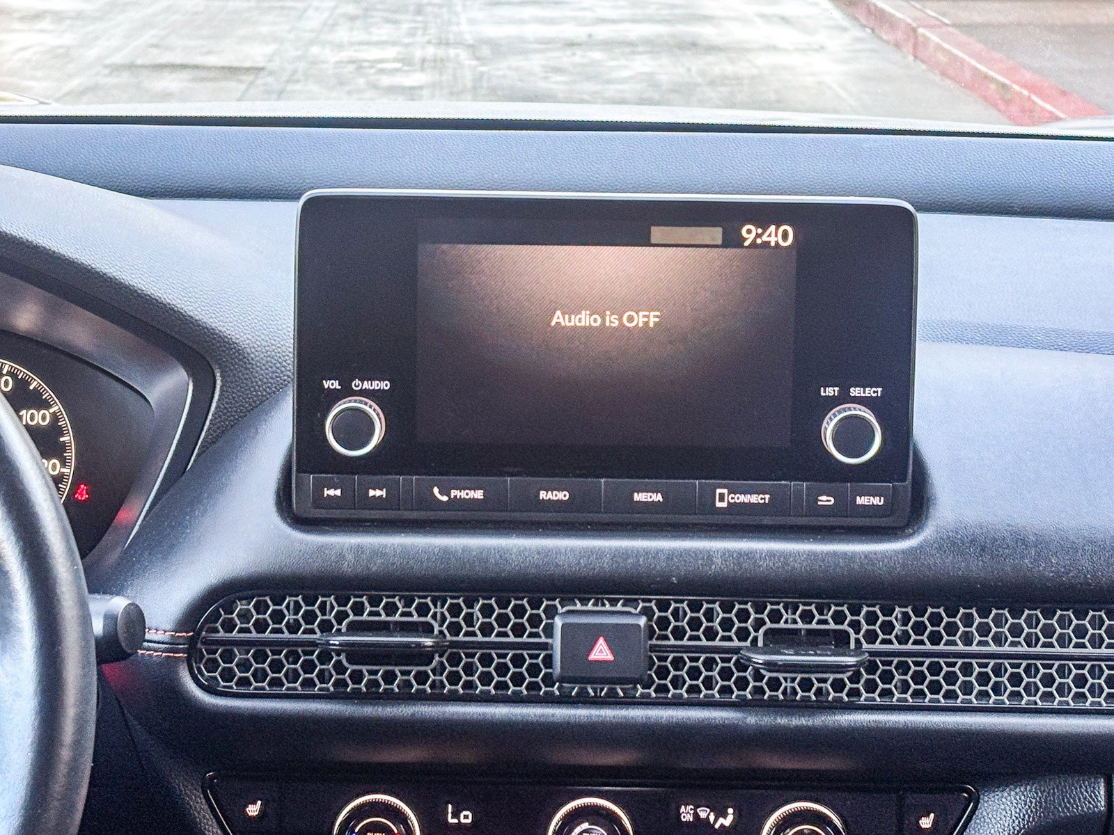 Certified 2025 Honda HR-V LX image 17