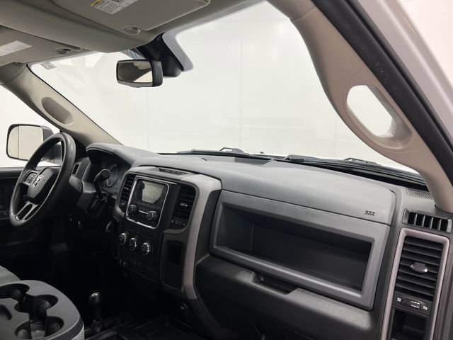 Used 2018 RAM 2500 Tradesman w/ Chrome Appearance Group image 16