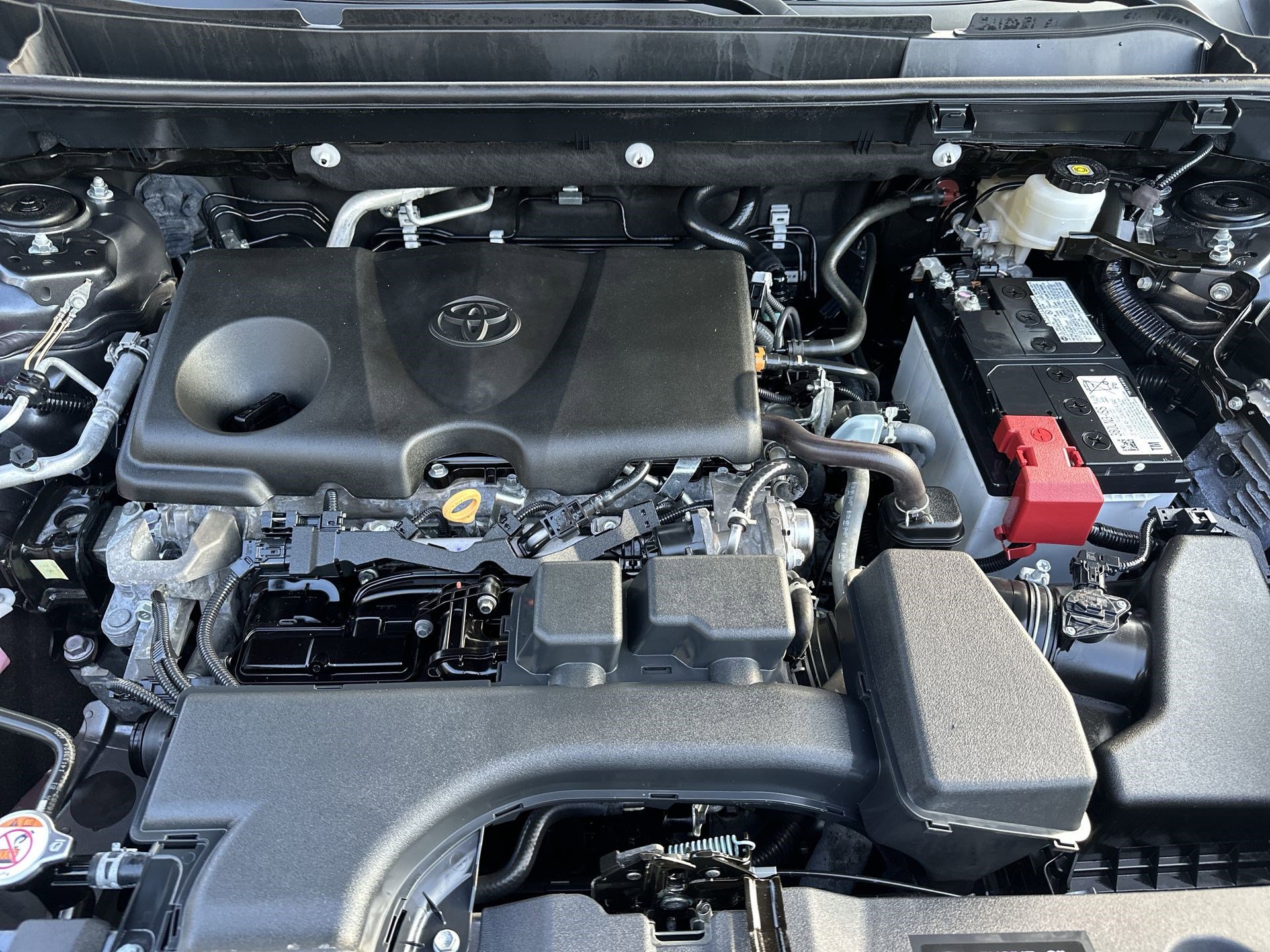 Used 2024 Toyota RAV4 XLE Premium FWD image 17