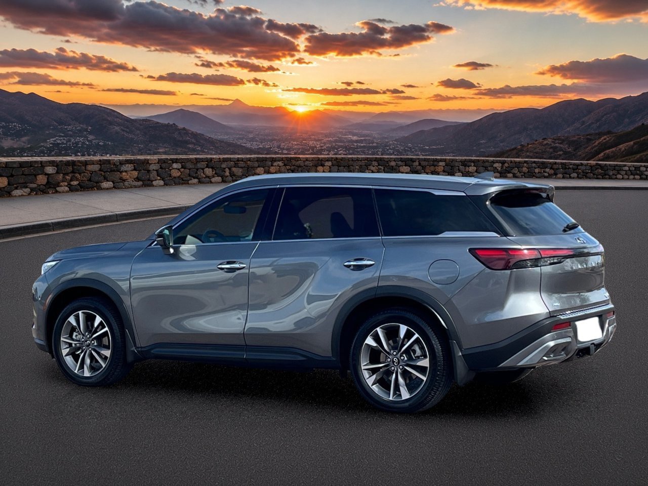 Certified 2022 INFINITI QX60 Luxe w/ Vision Package AWD/4WD image 4