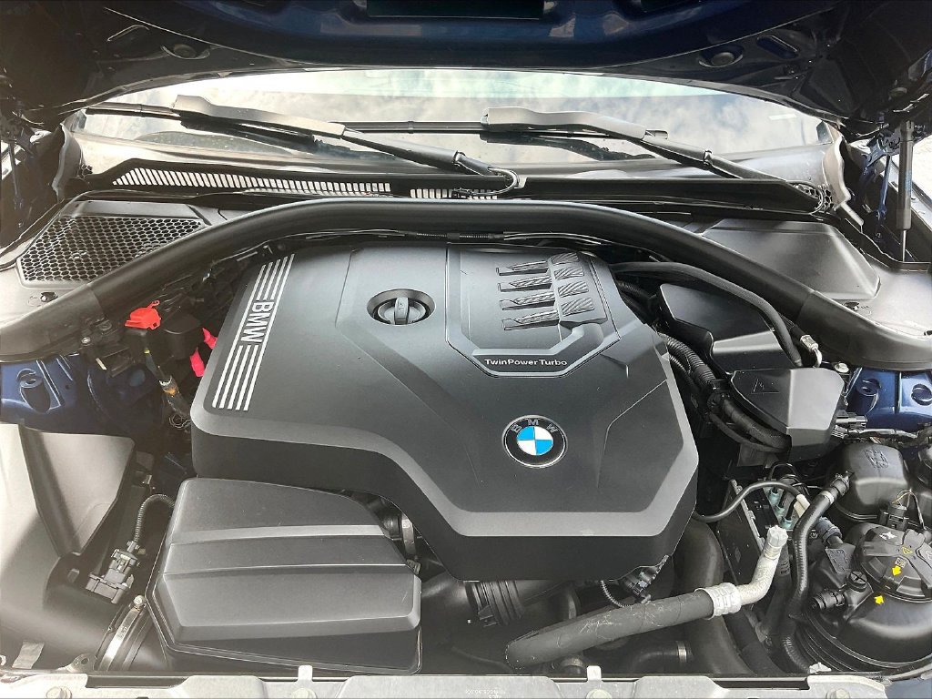 Used 2023 BMW 330i xDrive Sedan w/ Driving Assistance Package AWD/4WD image 29