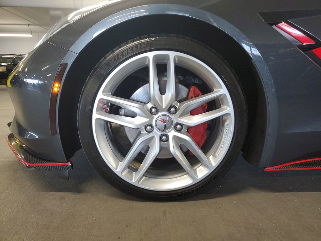 Used 2018 Chevrolet Corvette Stingray Coupe w/ 1LT image 6