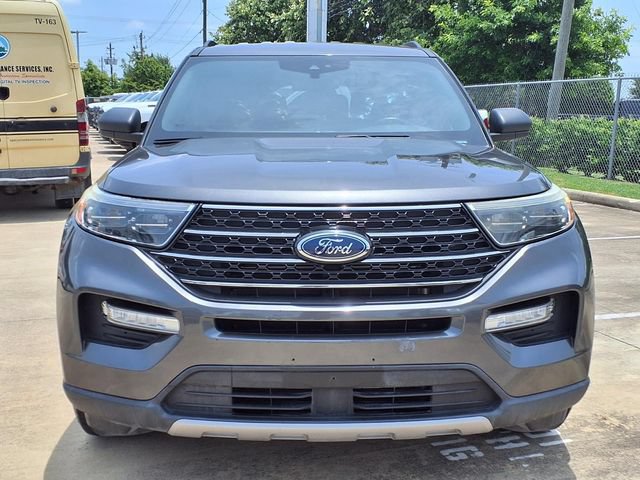 Used 2020 Ford Explorer XLT w/ Equipment Group 202A RWD image 2