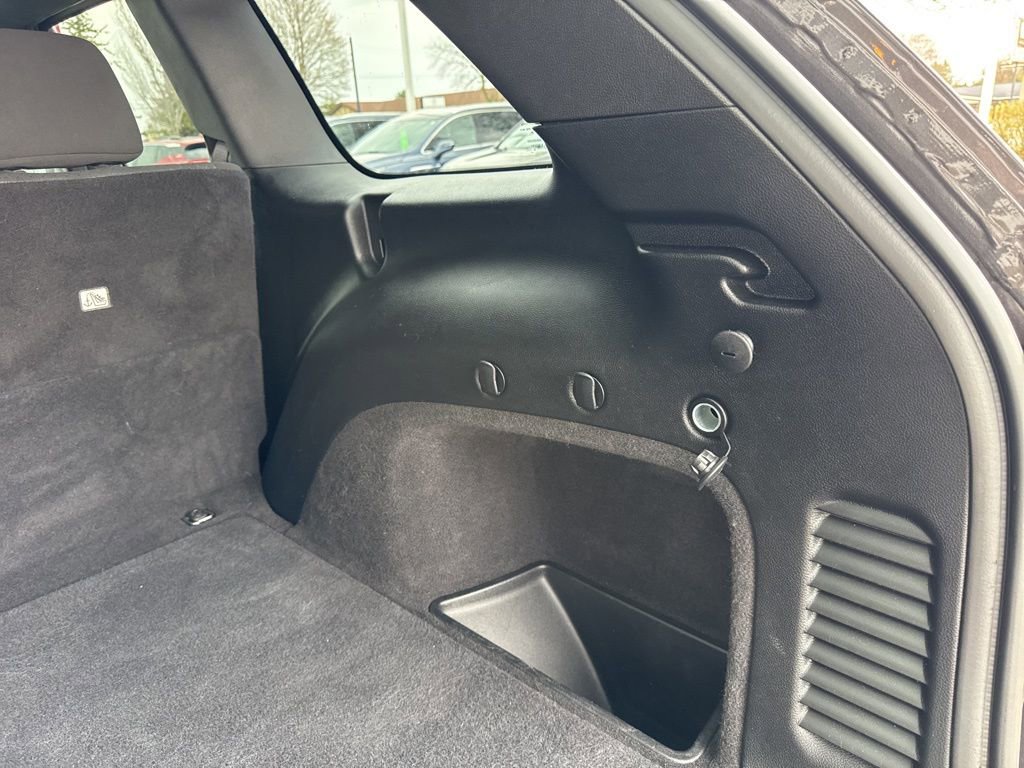 Used 2021 Jeep Grand Cherokee Laredo image 35