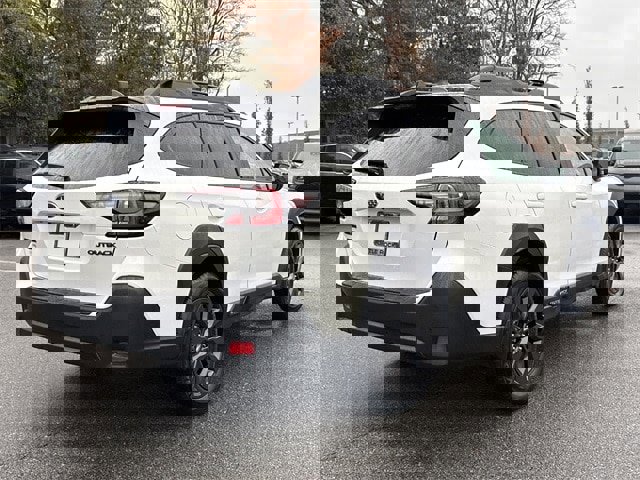 Used 2025 Subaru Outback Onyx Edition w/ Popular Package #2 image 3