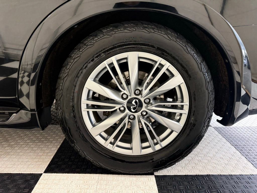 Used 2020 INFINITI QX80 Luxe w/ Proassist Package AWD/4WD image 13