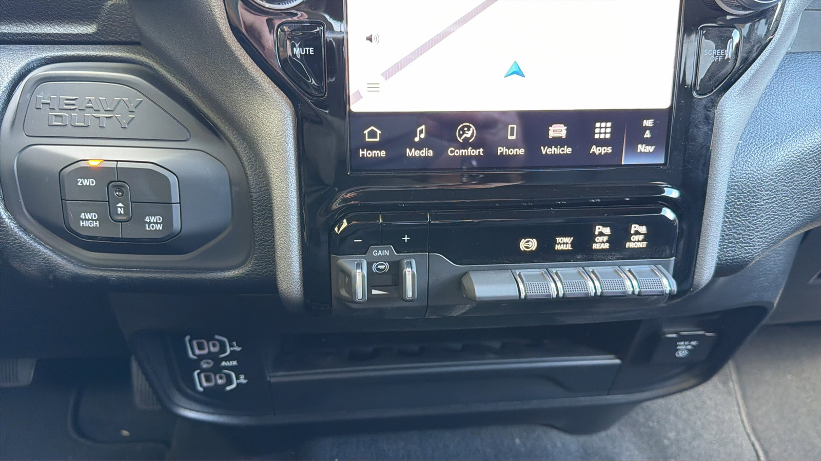 New 2026 RAM 3500 Tradesman AWD/4WD image 24