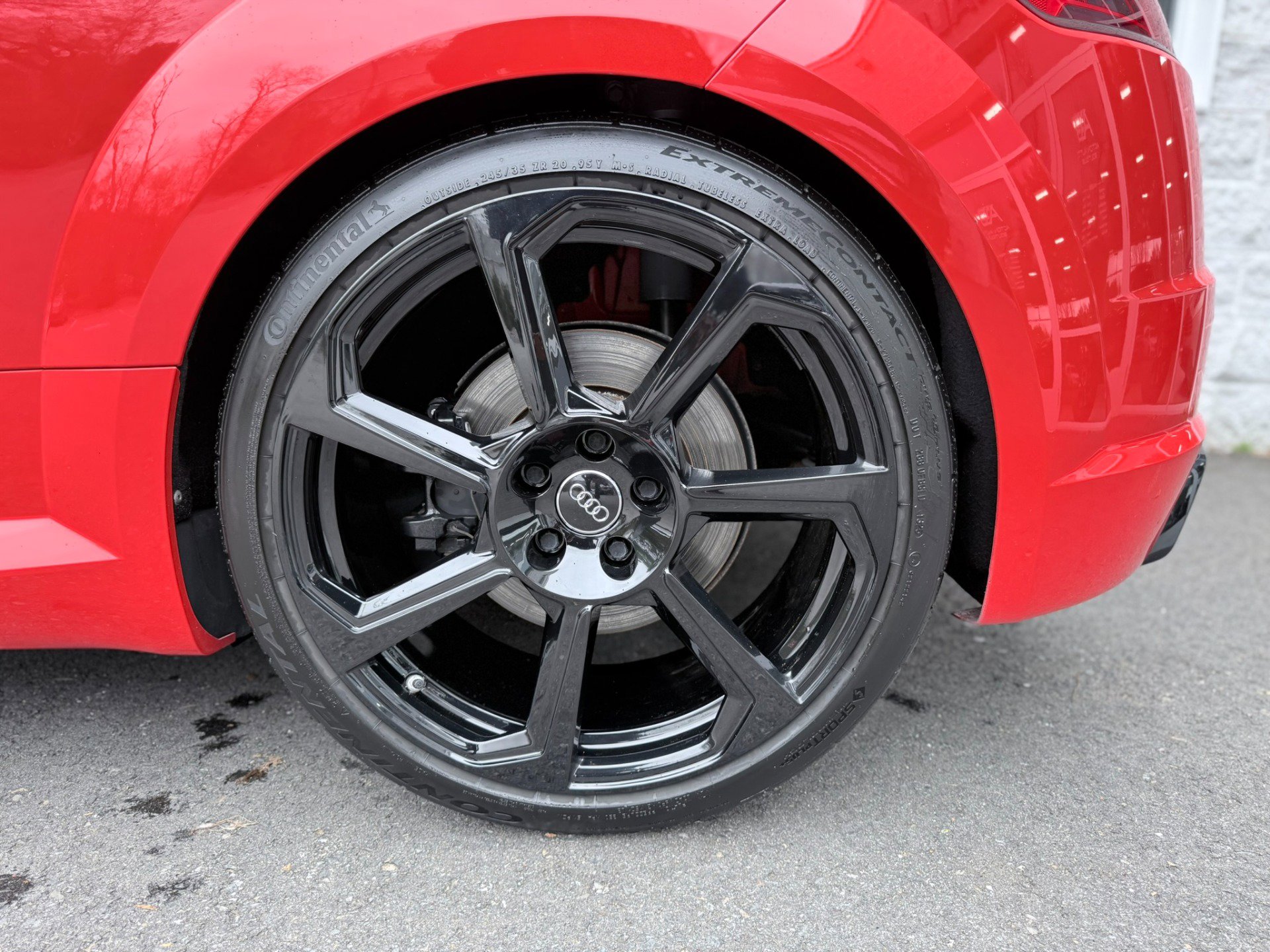 Used 2018 Audi TT RS w/ Dynamic Plus Package AWD/4WD image 36