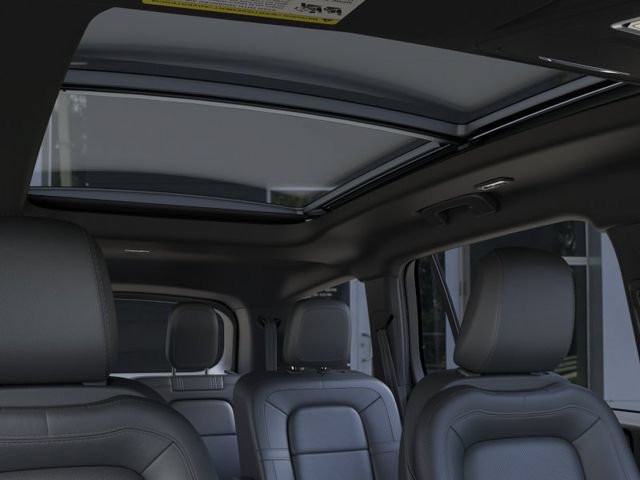 New 2026 Lincoln Aviator Reserve w/ Jet Appearance Package RWD image 22