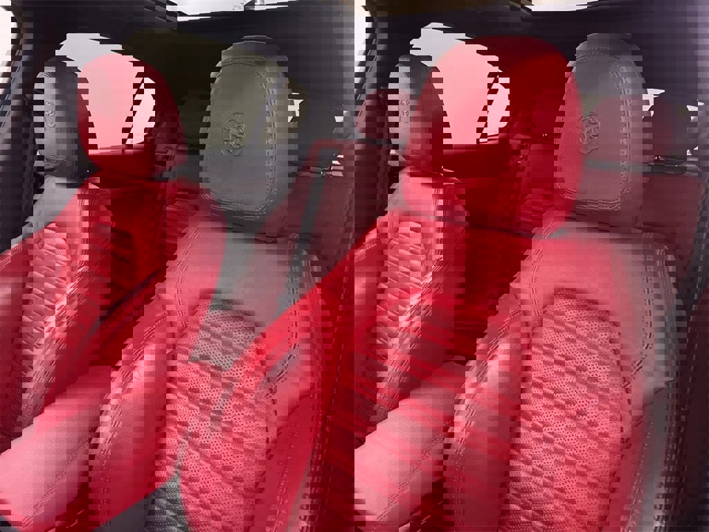 Used 2022 Alfa Romeo Stelvio Veloce image 19