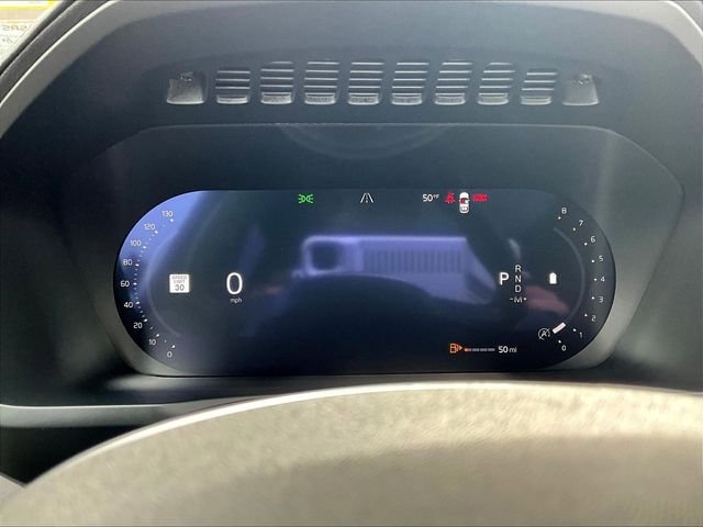 Used 2025 Volvo XC90 B6 Plus image 26