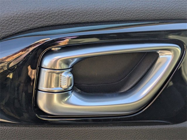 New 2026 Jeep Compass Latitude image 13