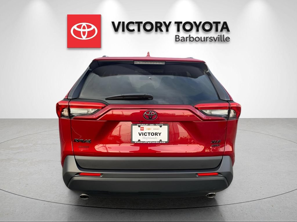 New 2025 Toyota RAV4 XLE w/ Convenience Package AWD/4WD image 5