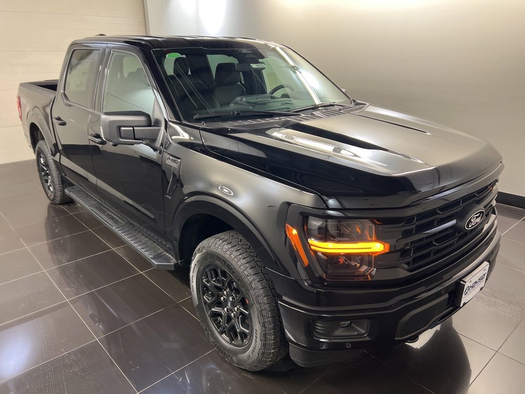 New 2025 Ford F150 XLT w/ Equipment Group 302A MID image 1