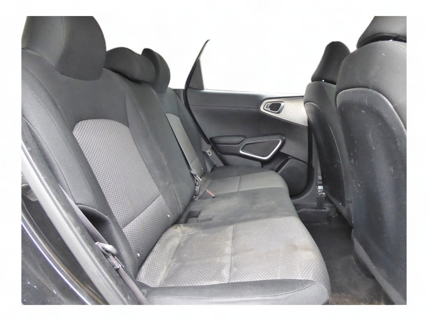 Used 2020 Kia Soul LX image 15