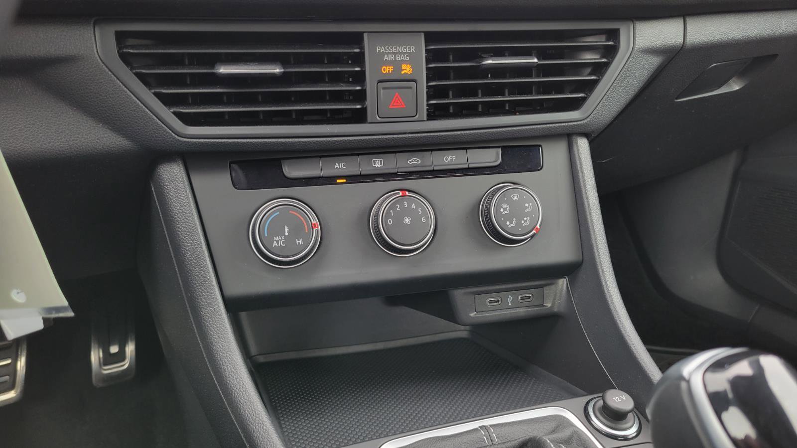 Used 2023 Volkswagen Jetta Sport image 26