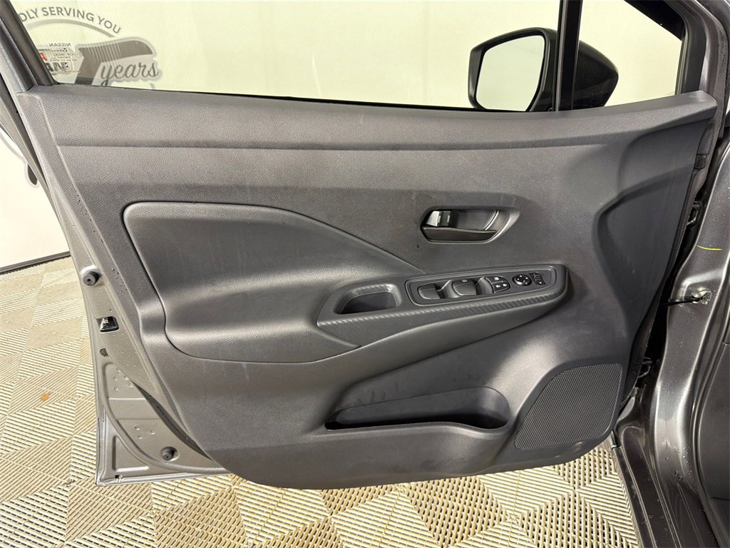 Used 2024 Nissan Versa S w/ S Plus Package image 10