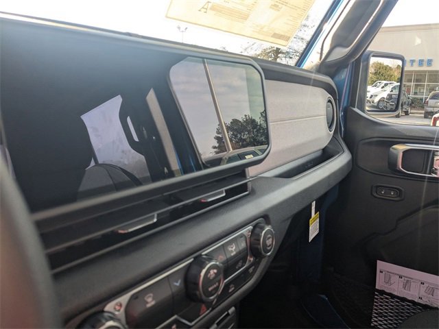 New 2026 Jeep Gladiator Sport image 23