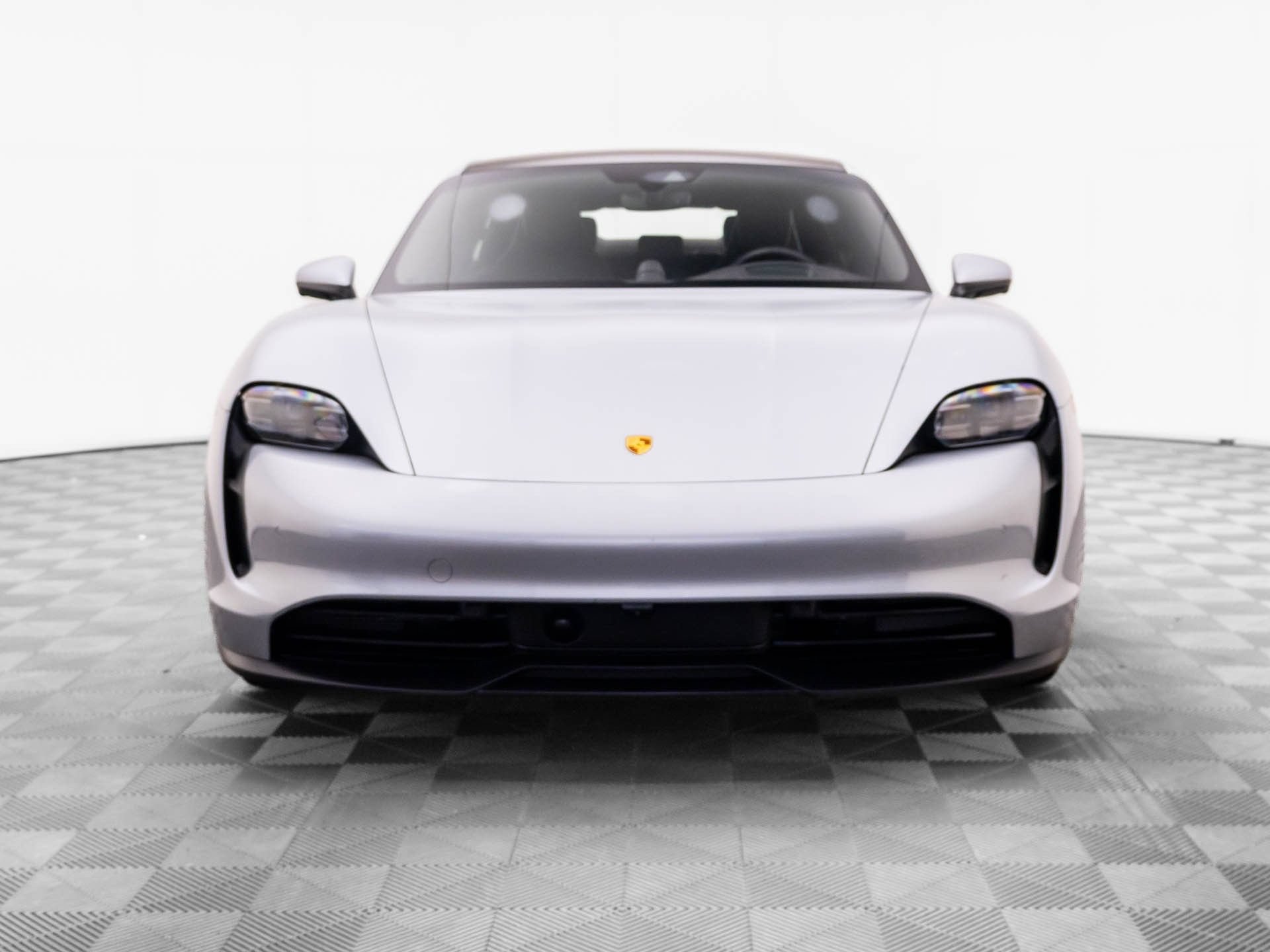 Certified 2024 Porsche Taycan RWD image 9