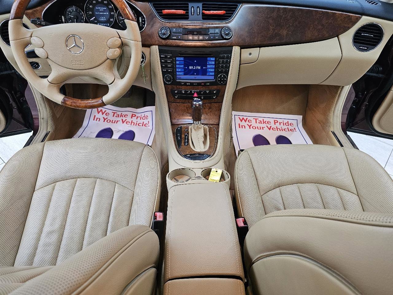 Used 2006 Mercedes-Benz CLS 500 w/ Premium Pkg image 29