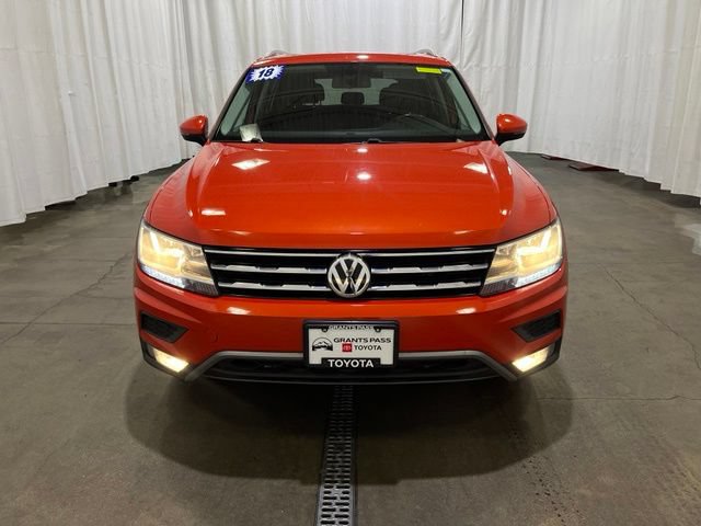 Used 2018 Volkswagen Tiguan SEL AWD/4WD image 9