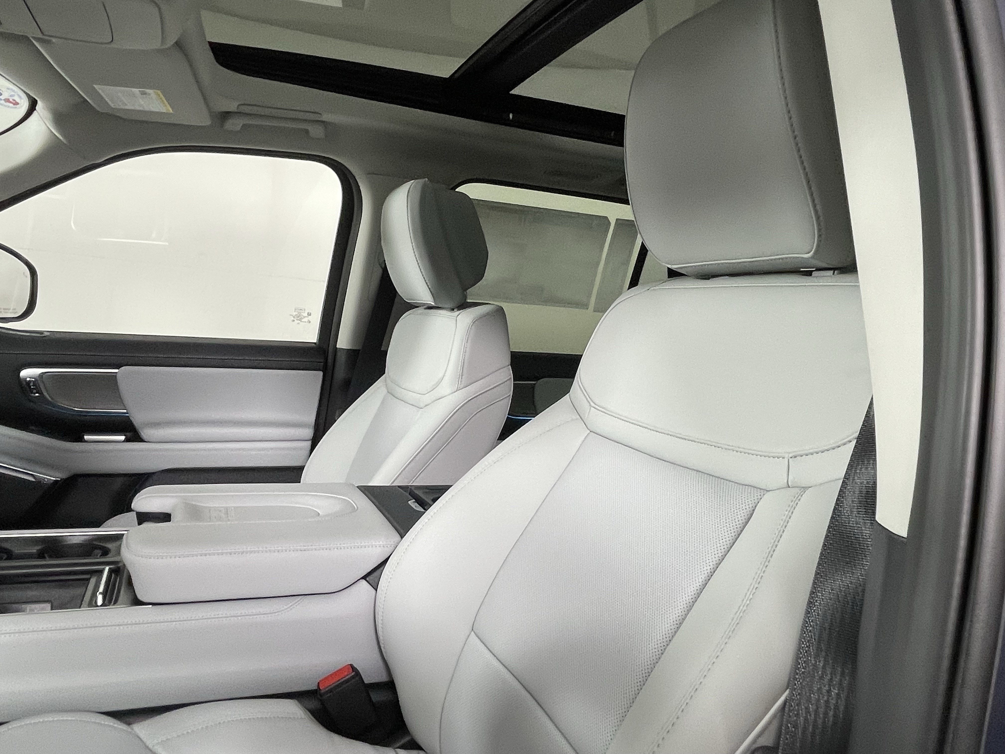 New 2027 Ford Expedition Platinum AWD/4WD image 18