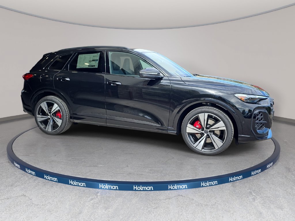 New 2026 Audi SQ5 Prestige AWD/4WD image 4