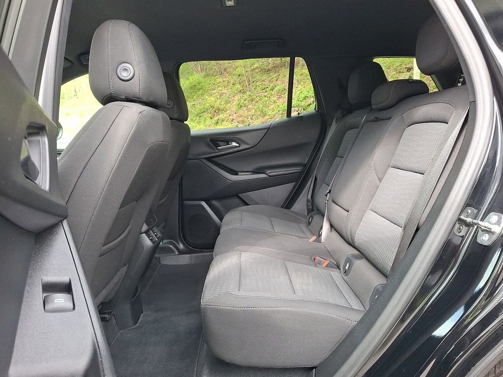 Used 2025 Chevrolet Equinox LT AWD/4WD image 10