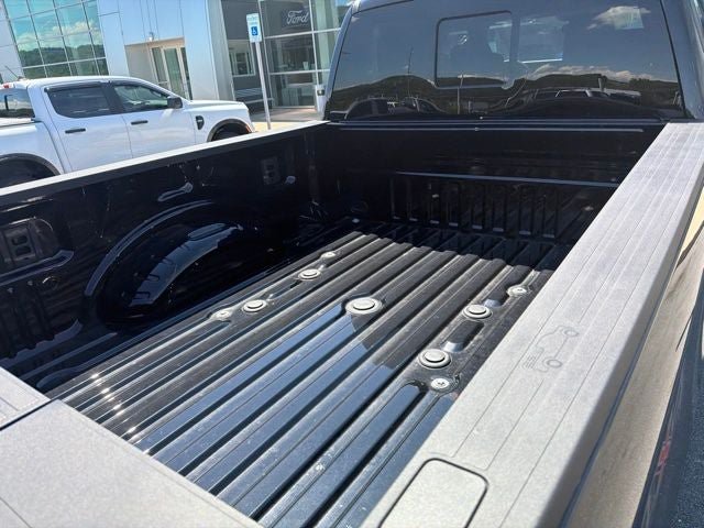 Used 2025 Ford F350 Lariat w/ Lariat Ultimate Package AWD/4WD image 14