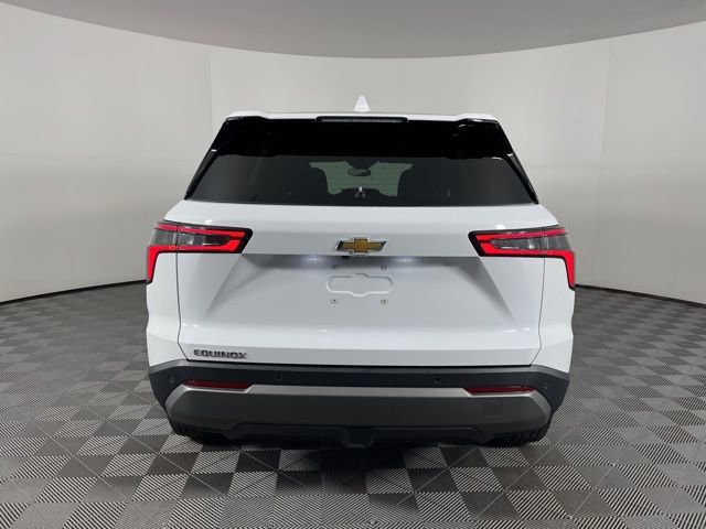 Used 2025 Chevrolet Equinox LT image 9