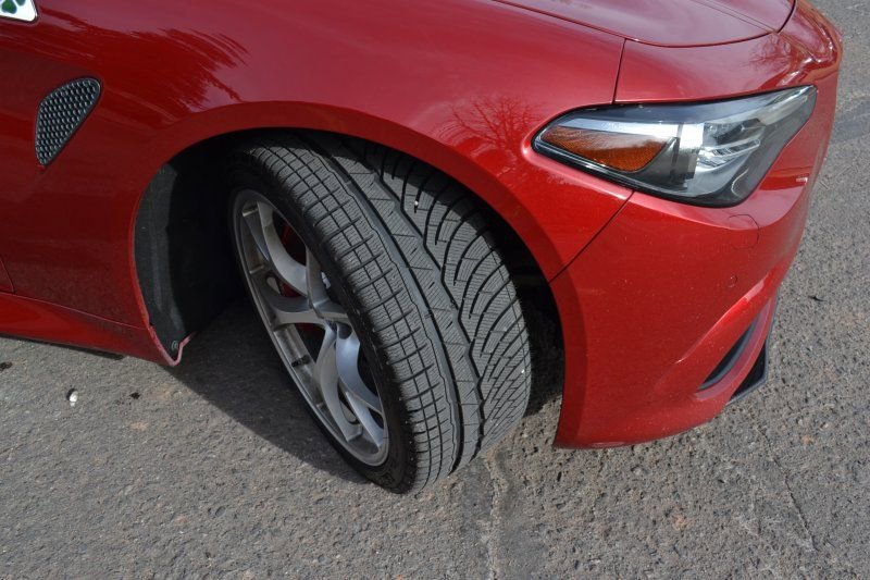 Used 2018 Alfa Romeo Giulia Quadrifoglio image 39