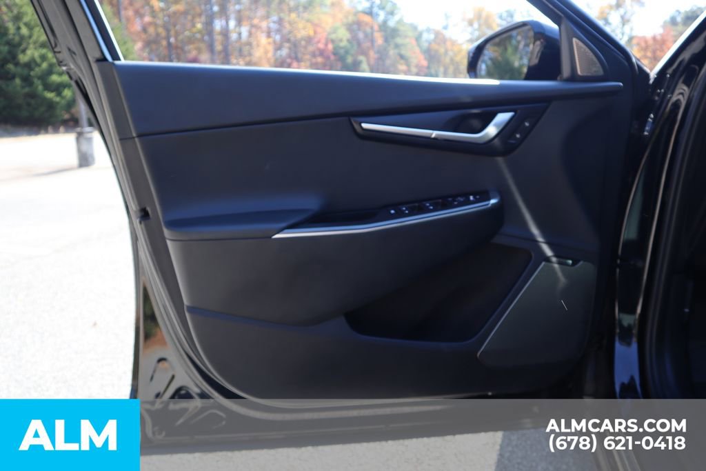 Used 2022 Kia EV6 Wind w/ Wind Technology Package image 15