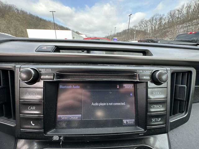 Used 2015 Toyota RAV4 LE image 14