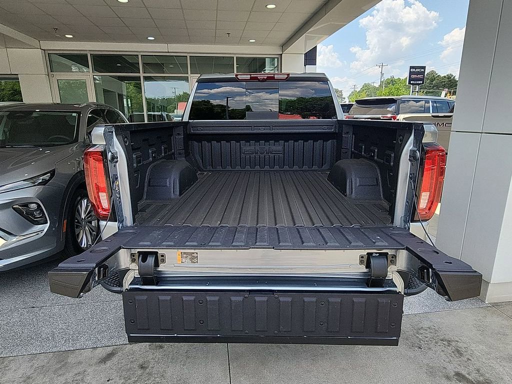 Certified 2026 GMC Sierra 1500 Denali w/ Denali Reserve Package AWD/4WD image 26