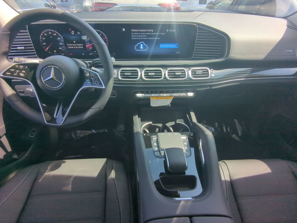 New 2026 Mercedes-Benz GLE 450 4MATIC Coupe image 2