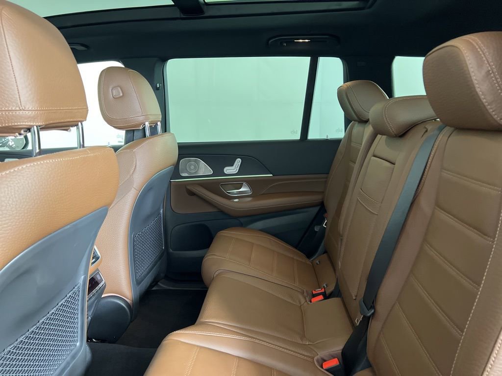 Certified 2025 Mercedes-Benz GLS 450 4MATIC image 15