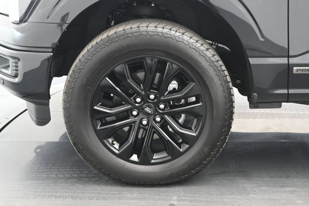 Used 2025 Ford F150 Lariat w/ Equipment Group 501A Mid AWD/4WD image 25