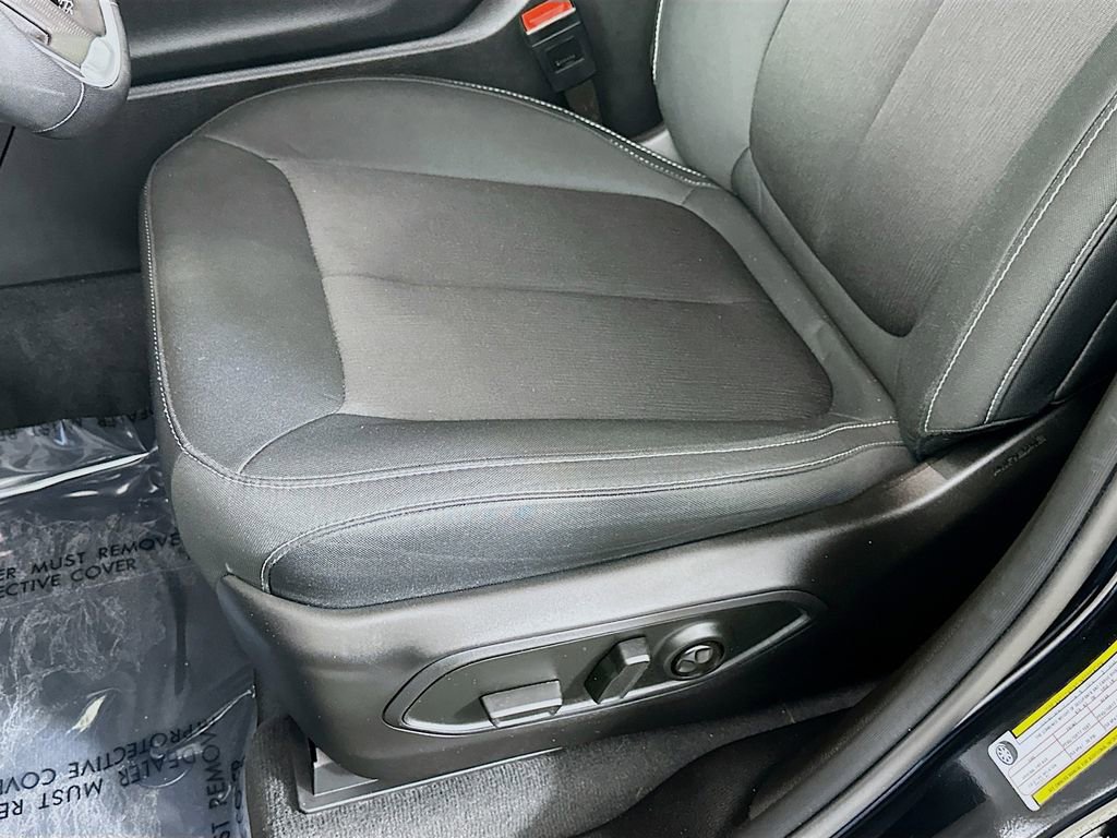 Certified 2024 Jeep Grand Cherokee Laredo w/ Luxury Tech Group I image 30