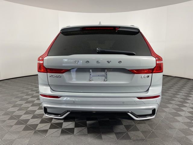 Used 2025 Volvo XC60 B5 Plus image 9