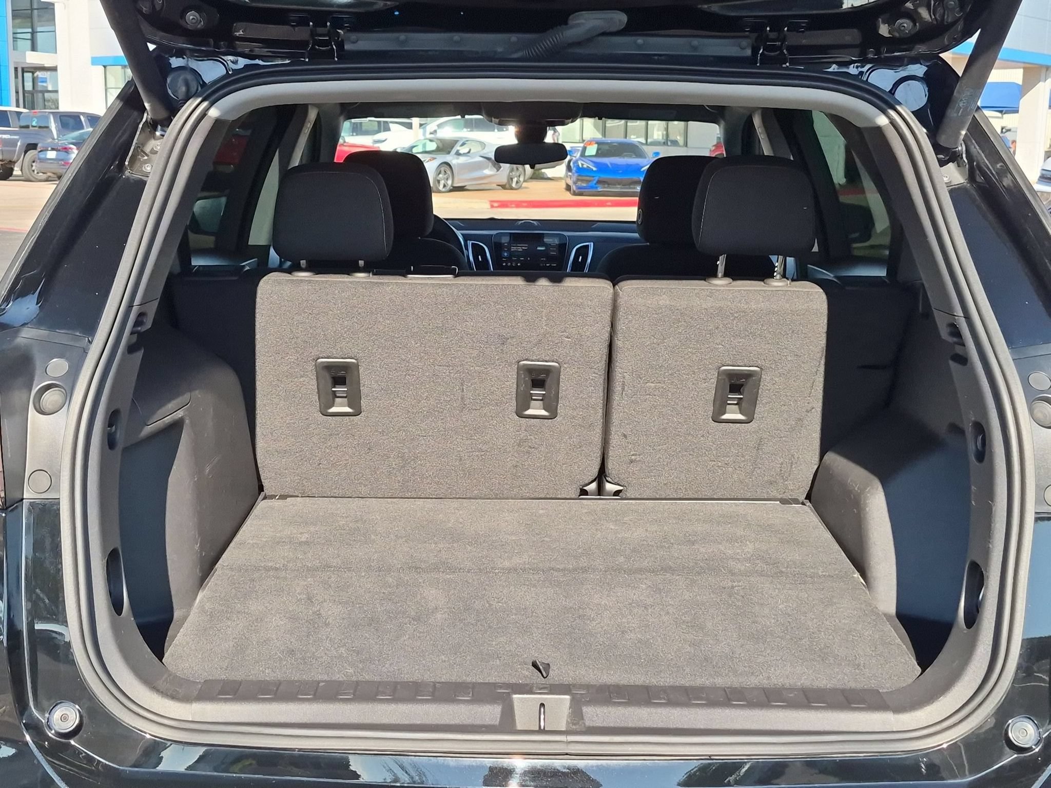 Used 2024 Chevrolet Equinox LT FWD image 26