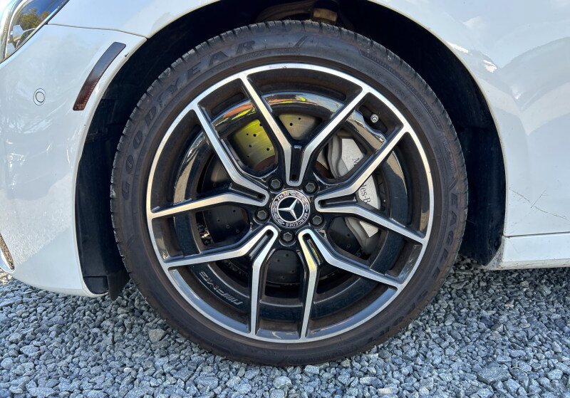 Used 2023 Mercedes-Benz E 350 4MATIC Sedan image 11