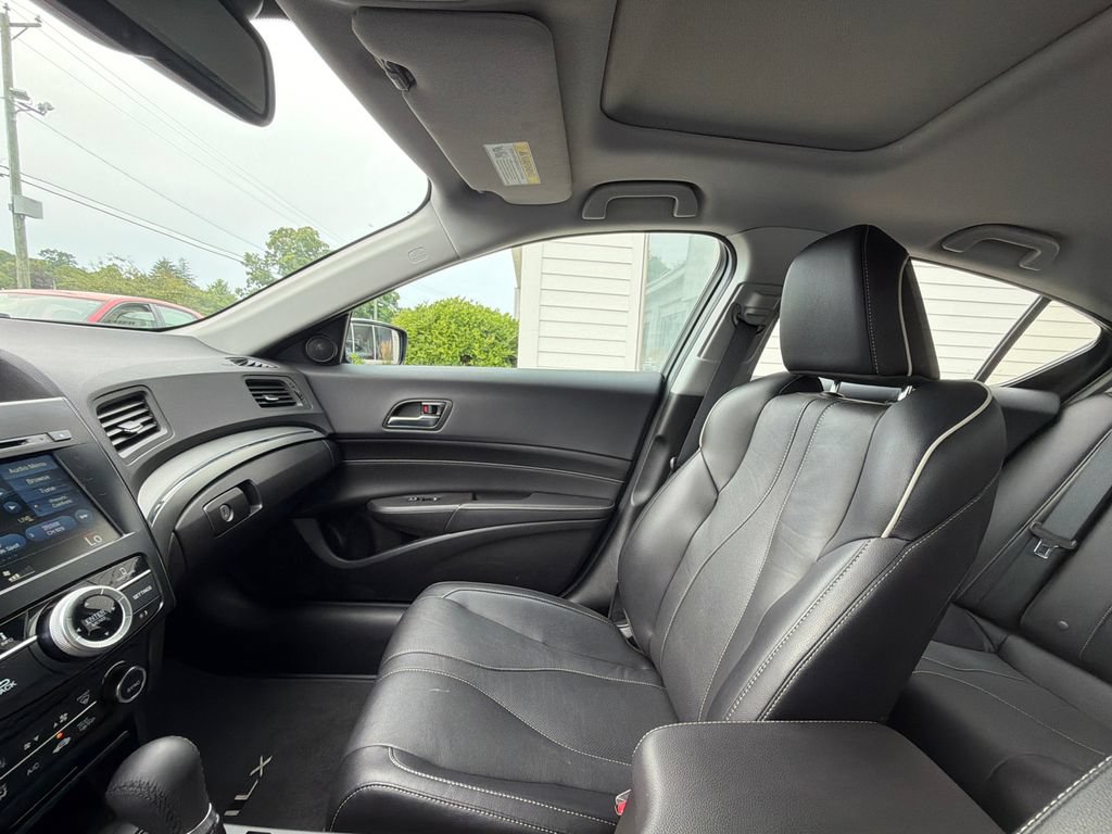 Used 2020 Acura ILX FWD image 22
