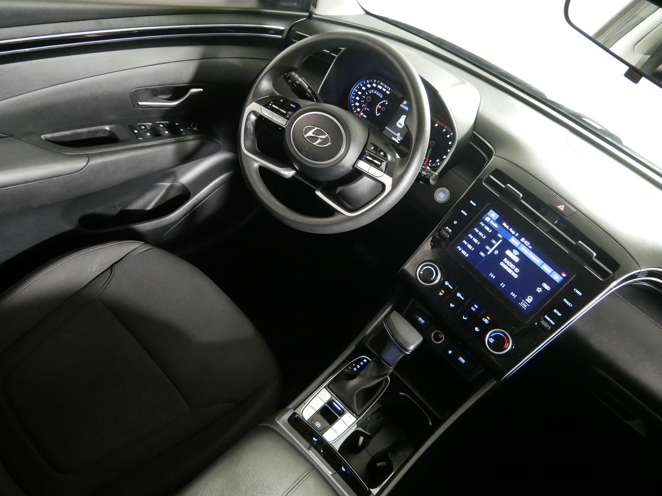 Used 2023 Hyundai Tucson SEL AWD/4WD image 9