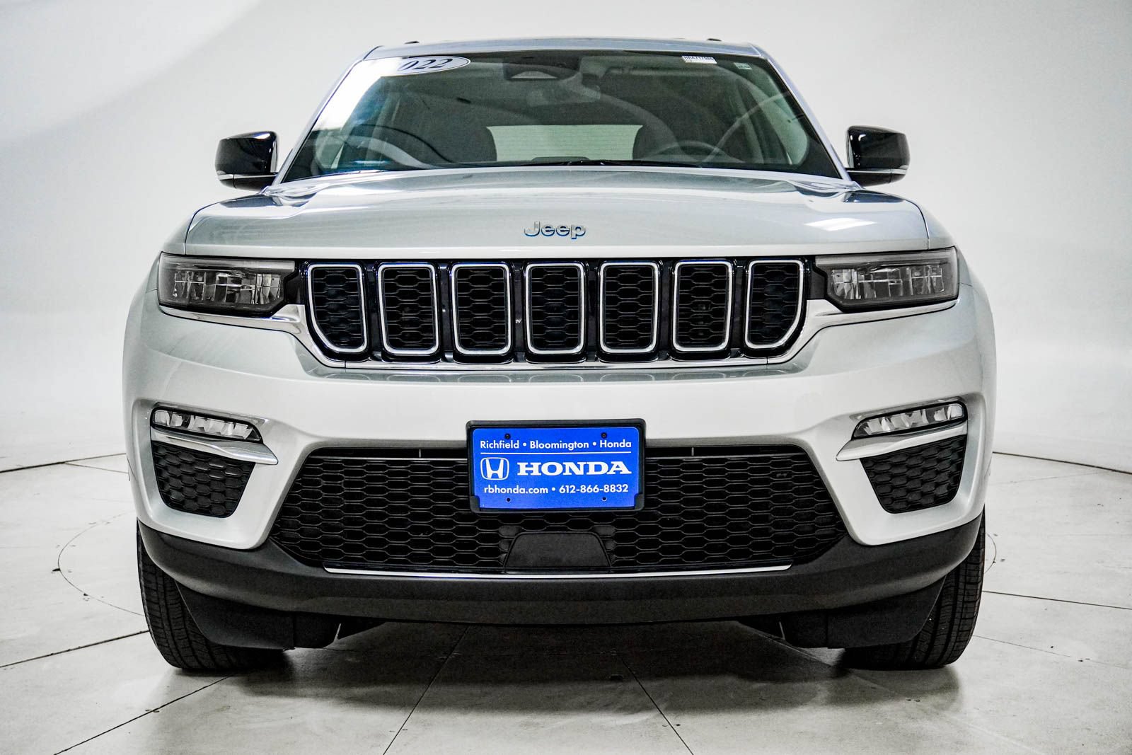 Used 2022 Jeep Grand Cherokee Limited 4xe AWD/4WD image 14