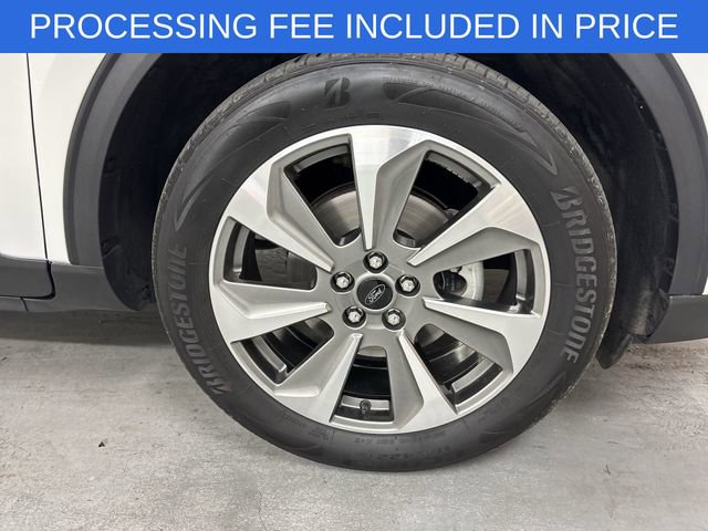 Certified 2023 Ford Escape Platinum AWD/4WD image 2